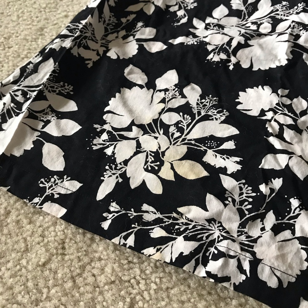 H&M Black and White Floral Halter Sundress Size 4 - Picture 5 of 5